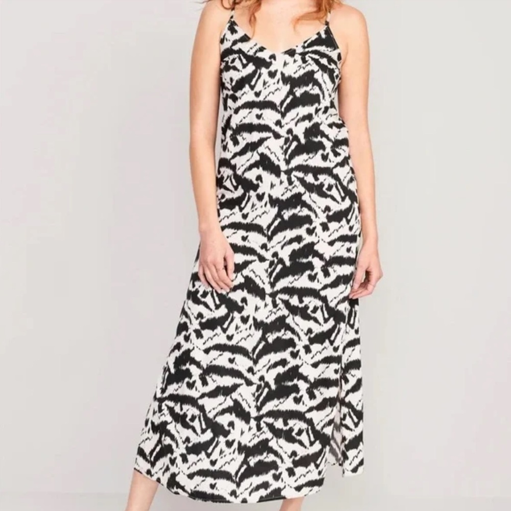 OLD NAVY Tie-Back Maxi Slip Dress Size 2X Color Fierce Cats Lightweight Summer